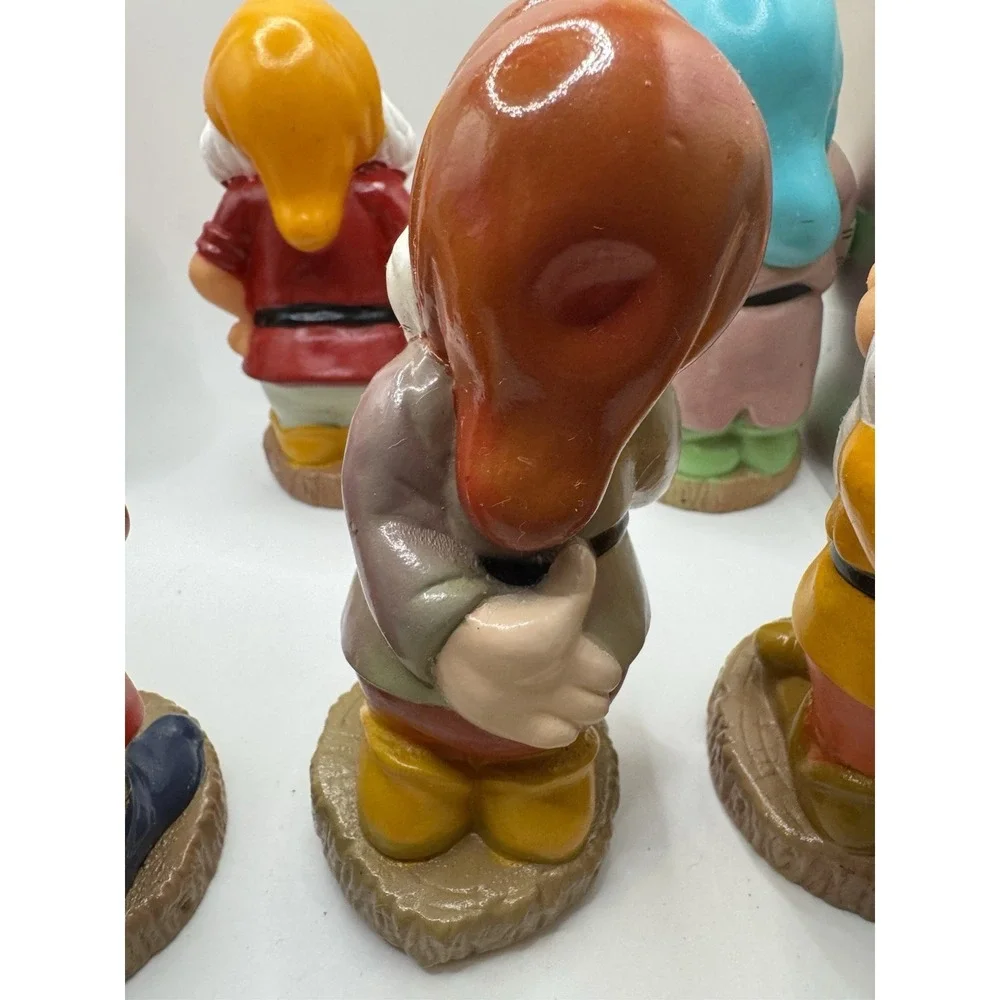 Disney Vintage Seven 7 Dwarves Vinyl Rubber Squeaky Toy Figures Lot Snow White